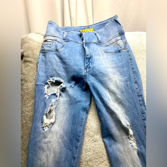 Verox Skinny Ripped Jeans - Picture 3 of 9